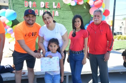 Nava celebró el 'Día de la familia' con diversos programas