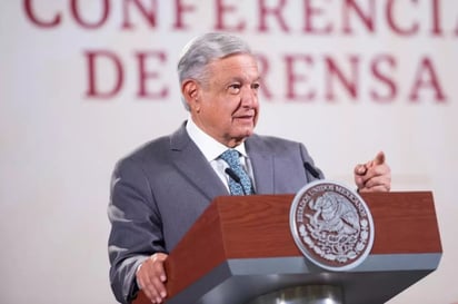 Critica AMLO a exfiscal de EU por defender estrategia de seguridad de Calderón; 'tal vez quiere defenderlo', dice