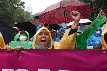 Día de la Mujer llega entre abusos y desigualdad rampantes en el mundo