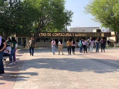 Universidad Autónoma de Coahuila imparte una baja definitiva por violencia de género 