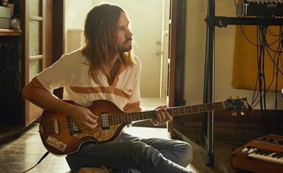 Kevin Parker, vocalista de Tame Impala, se fractura la cadera: ¿qué pasará con los conciertos en CDMX?: El cantante se sinceró con sus fans