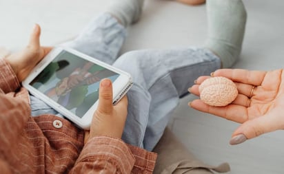 Así es cómo las redes sociales afectan nuestro cerebro: El abuso de las redes sociales puede causar problemas a la hora de relacionarse con el entorno y con otras personas.