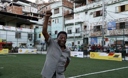 Supuesta hija de Pelé reclama herencia; caso es analizado: En su testamento, el propio Pelé admitió la posibilidad de ser padre de Maria do Socorro Azevedo.