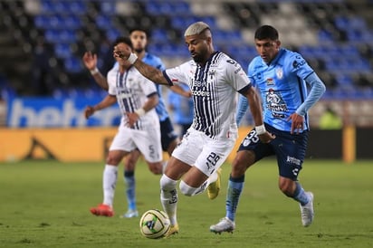 Rayados agudiza la campeonitis de Pachuca y se afianza en el liderato