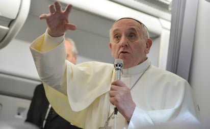 Papa Francisco celebra 10 años de pontificado con los cardenales y un podcast