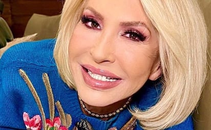 Laura Bozzo impacta con este look barbiecore y no le envidia nada a las de 20: Si hay alguien que no les teme a las críticas de vestuario esa es la presentadora.