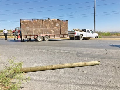 Tráiler provoca doble accidente en Colinas