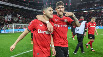 Con una gran tarea de Hincapié, Leverkusen venció a Bayern