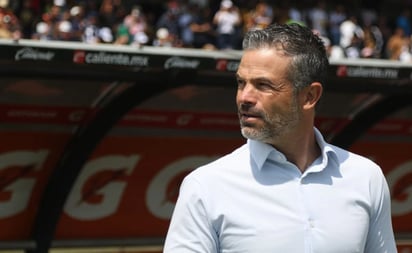 Rafa Puente deja de ser técnico de Pumas