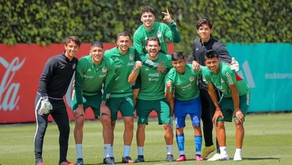 Arquero lagunero entrena con la Selección Mayor