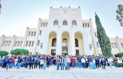 500 jóvenes participan en el curso para ExBach