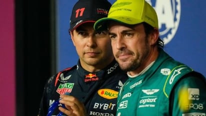 Fernando Alonso, a frenar a Checo Pérez y Red Bull en Melbourne