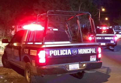 Joven es atacado con un arma blanca al salir de un bar 