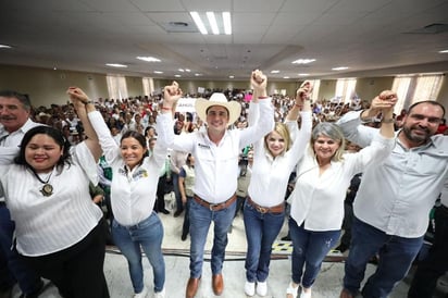 Edith Hernández llama a defender Coahuila