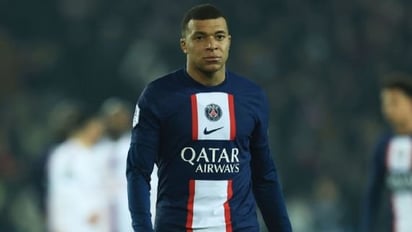 Kylian Mbappé expresó su descontento con la campaña del PSG con su imagen