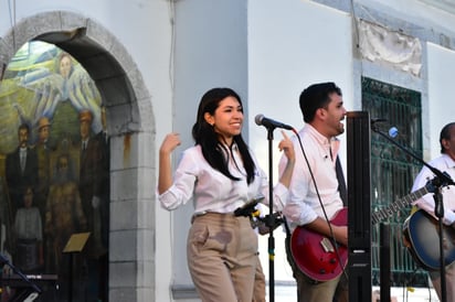 Pueblo Mágico de Cuatro Ciénegas vive concierto por la paz  