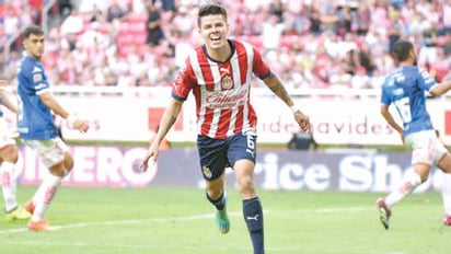 Chivas vuelve a la victoria a costa del Necaxa