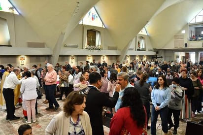 Feligreses celebraron en familia el domingo de la Resurrección