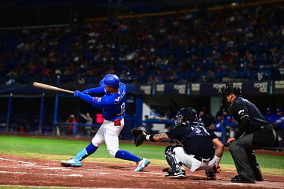 Acereros cae ante Sultanes de Monterrey 6-4 