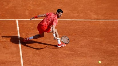 Djokovic ganó su partido N° 300 en polvo de ladrillo como profesional