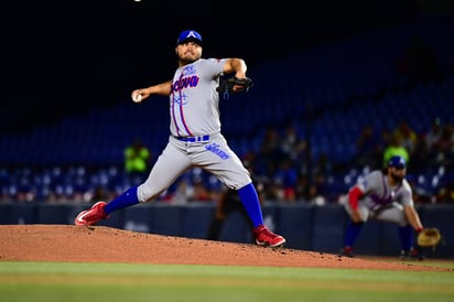 Sultanes 'limpian' en la serie a los Acereros, ayer por 2-0