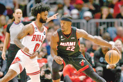 Miami Heat remonta marcador y termina por vencer a Chicago Bulls y va a playoffs