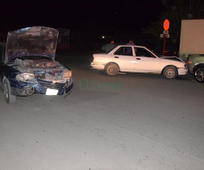 Cafre 'juega al billar' con su carro