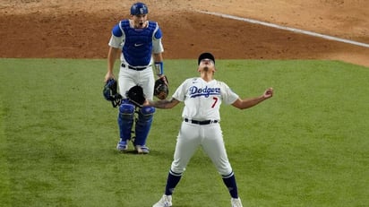 Julio Urías lejos de su límite; Fernando Valenzuela analiza su labor