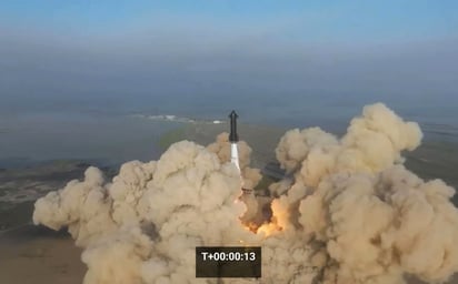 Cohete Starship de SpaceX explota en el aire en su primer vuelo de prueba