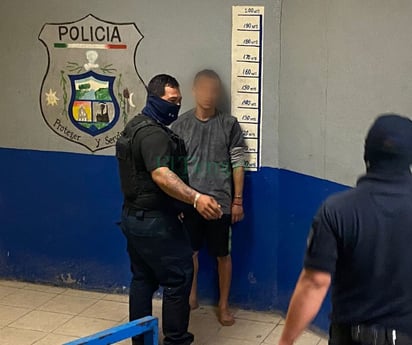 Sin temor a que 'se le seque la mano' tipo agrede a su madre