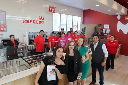 En Eagle Pass abre mercado Smoothie King 