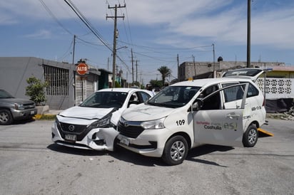 Hombre imprudente choca contra vehículo de UNEDIF para traslados