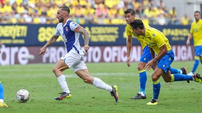 Espanyol iguala 0-0 con Cádiz y sigue en zona de descenso; Montes jugó los 90'