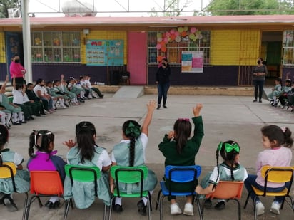 Promoción de la Salud continúa certificando planteles educativos