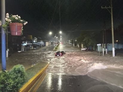 Tormenta atípica cae en PN y causa estragos en sectores bajos del arroyo