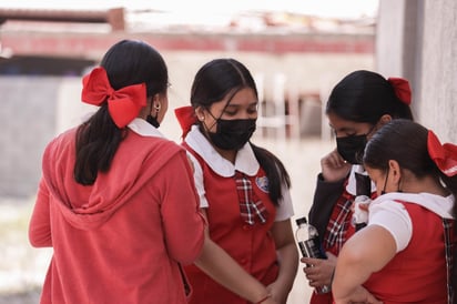 Planteles educativos inician actividades por la celebración del Día del Niño en la zona 417