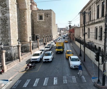 Este lunes cierran circulación en tramos de calle Juárez en Saltillo