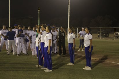 Cuatro Ciénegas inicia liga de sóftbol municipal