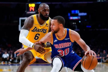 Los Lakers, con personalidad y juego, ganaron el primero ante los Warriors