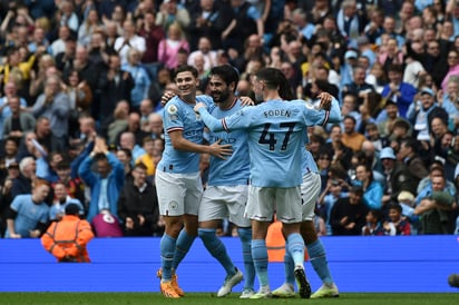 Manchester City vence al Leeds y acaricia el título de la Premier League