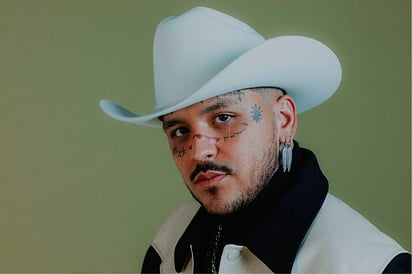 La fortuna que Christian Nodal pagará por eliminar sus tatuajes