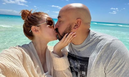 Lupillo Rivera y su novia sí tronaron, él aclara lo que realmente pasó con su ex Giselle: El cantante de 51 años regresa a la soltería después de tres años de relación con Giselle, 23 años menor que él