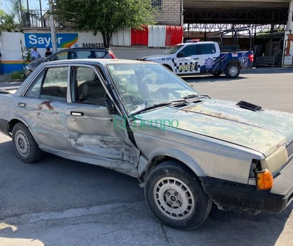 Fuerte choque en la colonia Guadalupe deja un lesionado