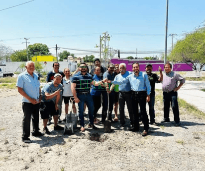 Ecología continúa con la entrega de los árboles totalmente gratuitos