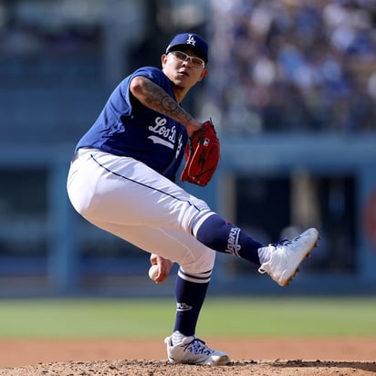 Julio Urías alcanza quinto triunfo al vencer a los Padres de San Diego