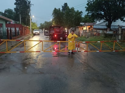 Protección Civil y Bomberos estuvieron pendiente de lluvias