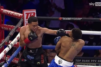 Brutal nocaut de Gabriel Flores Jr en solo 30 segundos