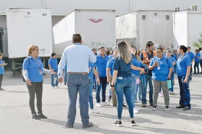 Obreros de planta HFI paran labores