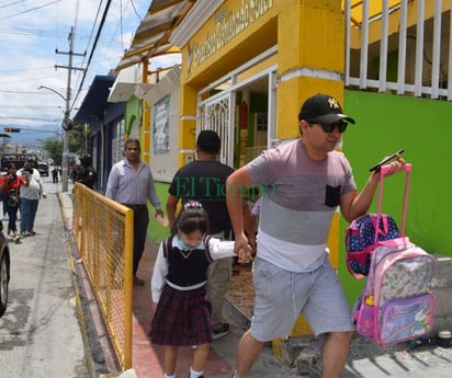 La guardería Aprendifeliz fue evacuada por la Policía Municipal