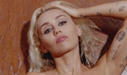 Miley Cyrus mostró el top ideal para el calor: La cantante estadounidense compartió fotos del detrás de escena de su nuevo videoclip.